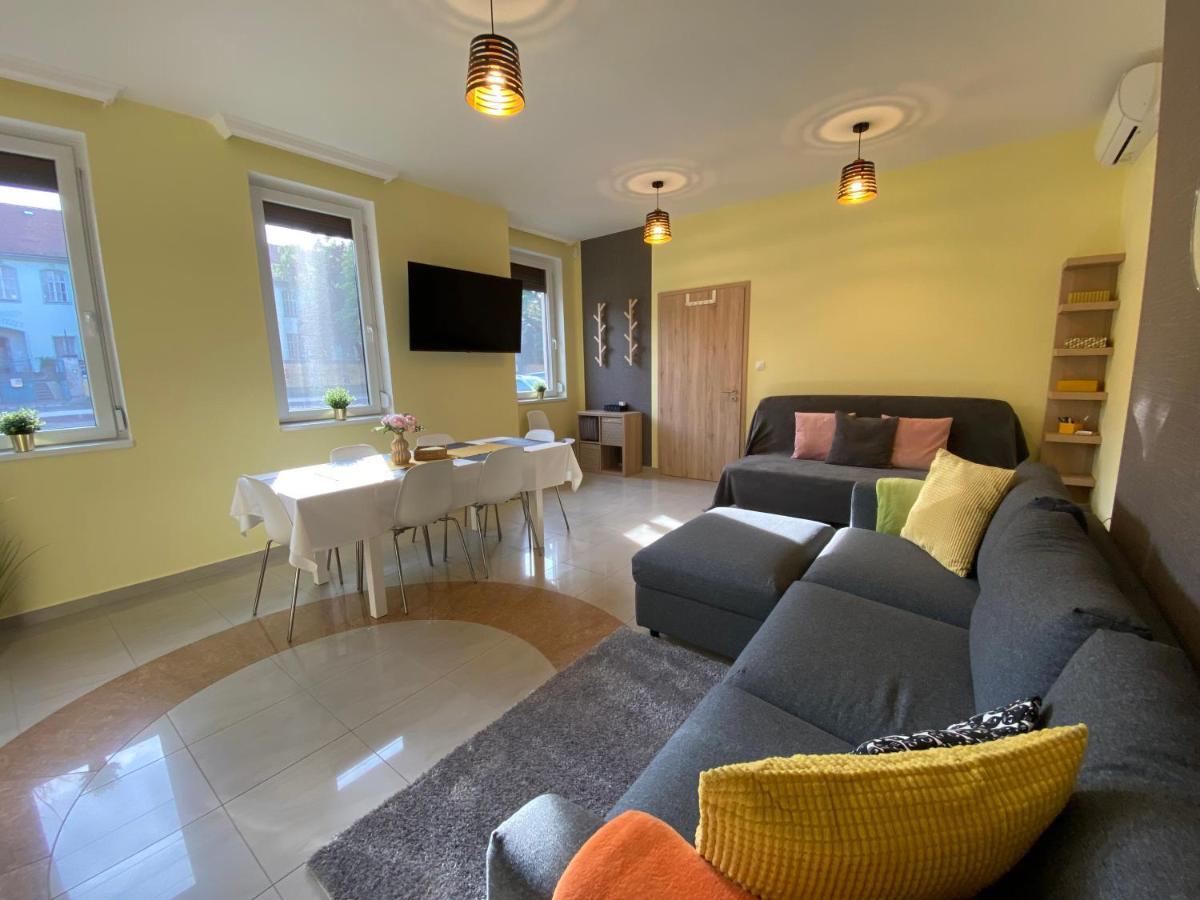 Nest1 Apartments 凯斯特海伊 外观 照片